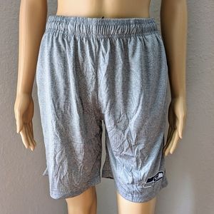 NFL Seattle Seahawks Boys XL Gray Shorte